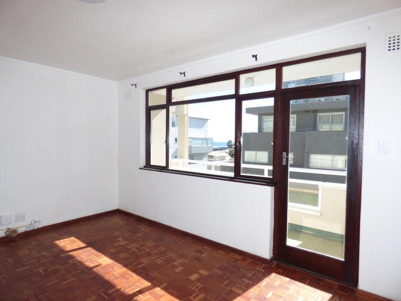 To Let 1 Bedroom Property for Rent in Sea Point Western Cape